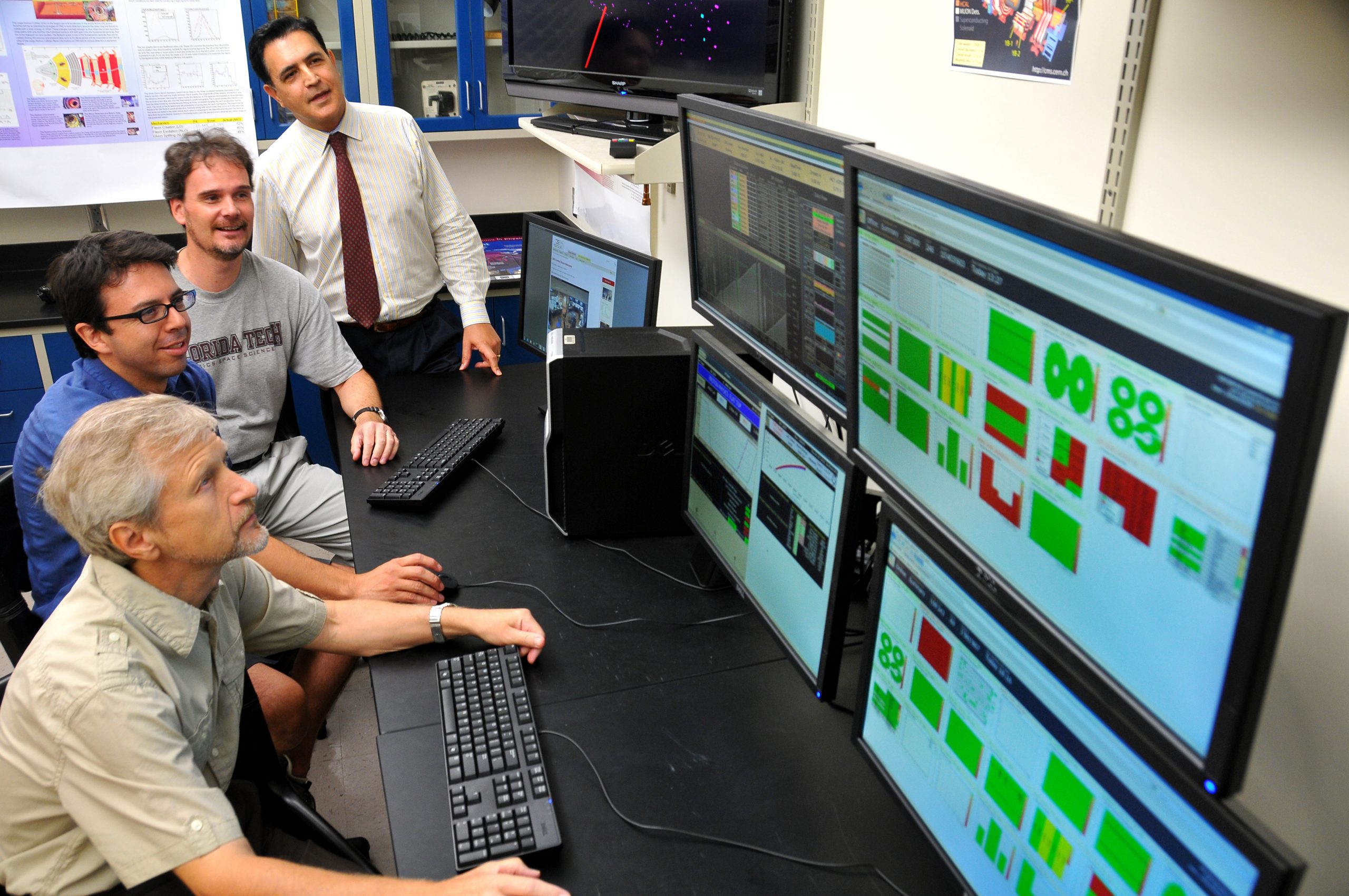 Discovering the Higgs Boson