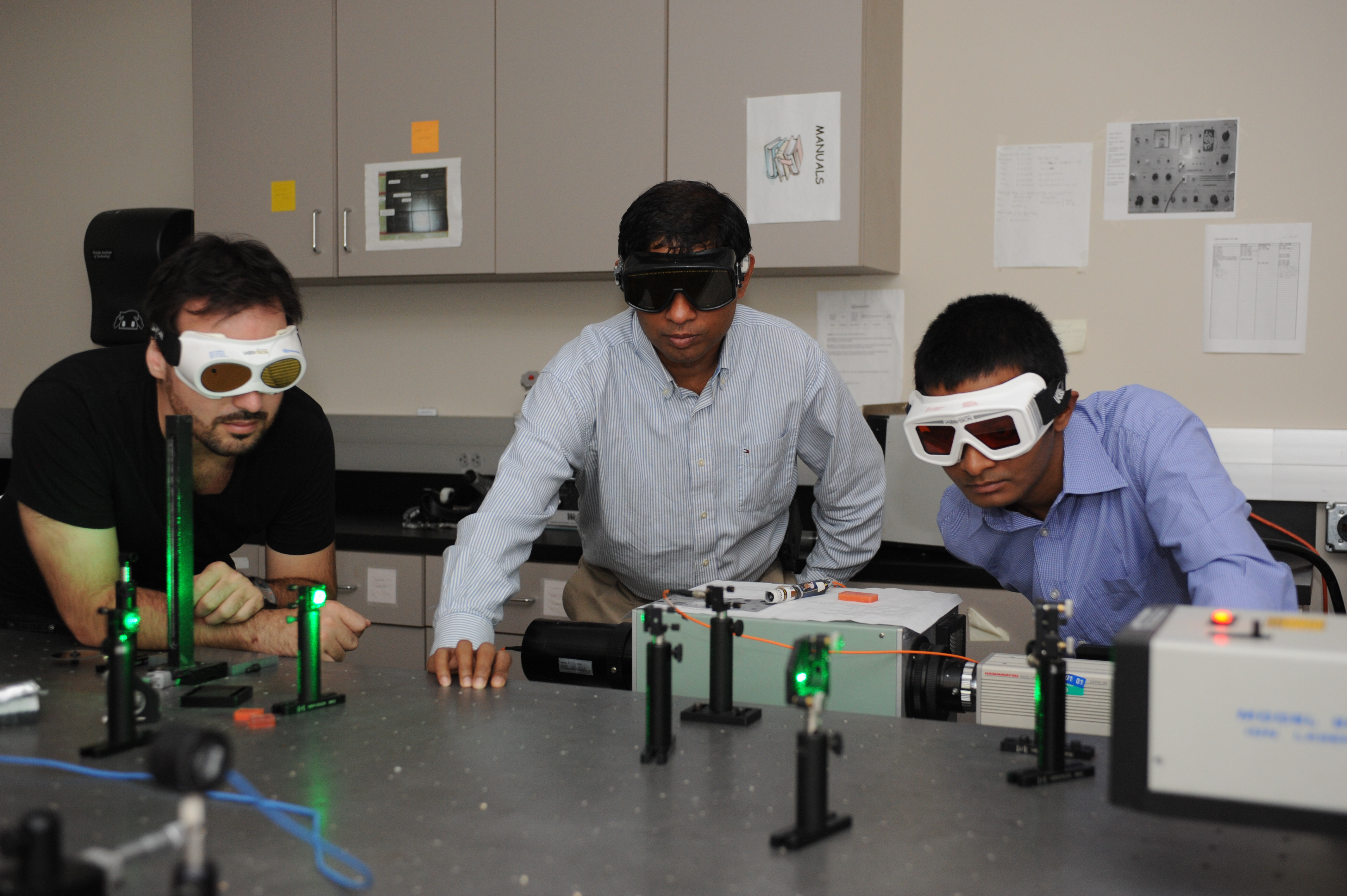 What Can I Do With a Biomedical Engineering Degree? | Florida Tech, image size:4256x2832