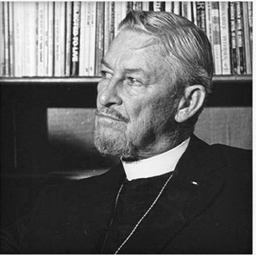 Photo of Father Bruce Medaris