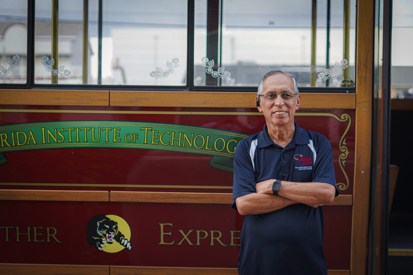 Familiar Faces: Oscar Vega