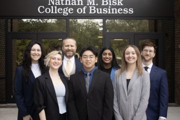 Walton Enlisting Business Students, Alumni for Impactful Article Writing