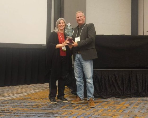 Scott Gustafson Wins Jean Spruill Award for Excellence in Training from Association of Psychology Training Clinics