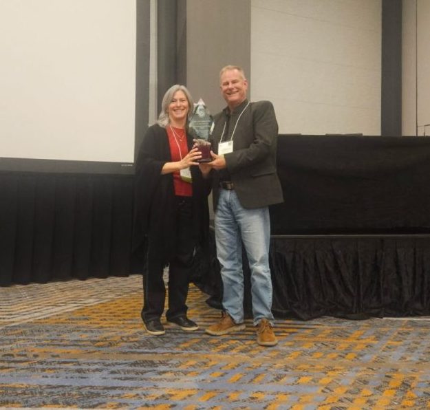 Scott Gustafson Wins Jean Spruill Award for Excellence in Training from Association of Psychology Training Clinics